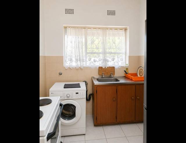 2 BEDROOM APARTMENT FOR SALE IN CROYDON